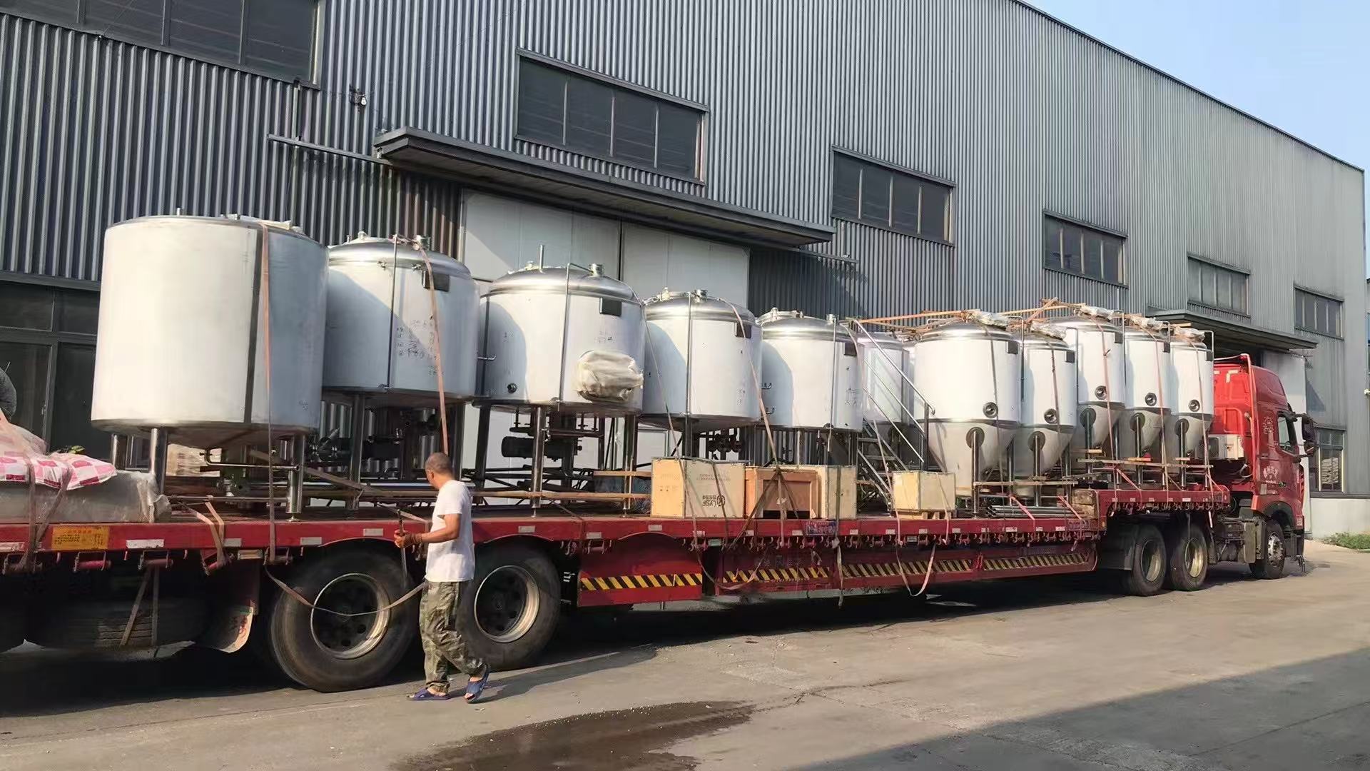 浦城精酿啤酒设备厂—精酿啤酒设备制造:传承工艺与创新科技的交融